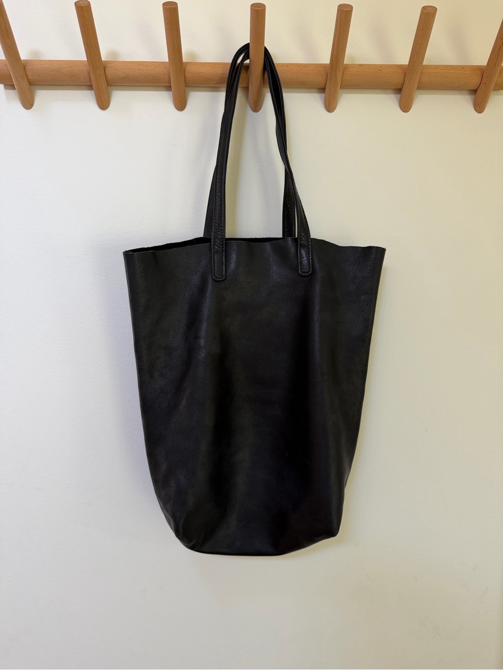BAGGU Black Leather Tote